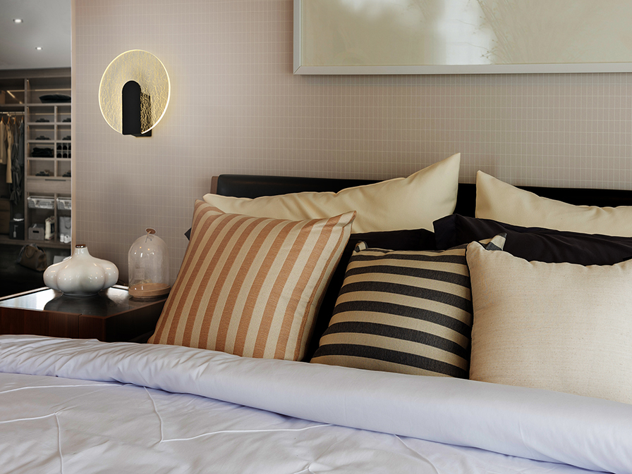 Schuller Lighting Wall lamps Auris 459381  AURIS - BLACK WALL LAMP